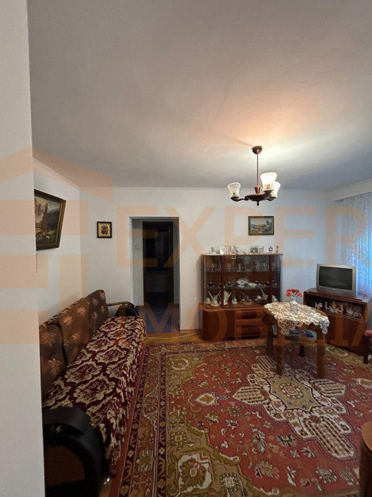 Apartament 3 camere situat in zona DACIA