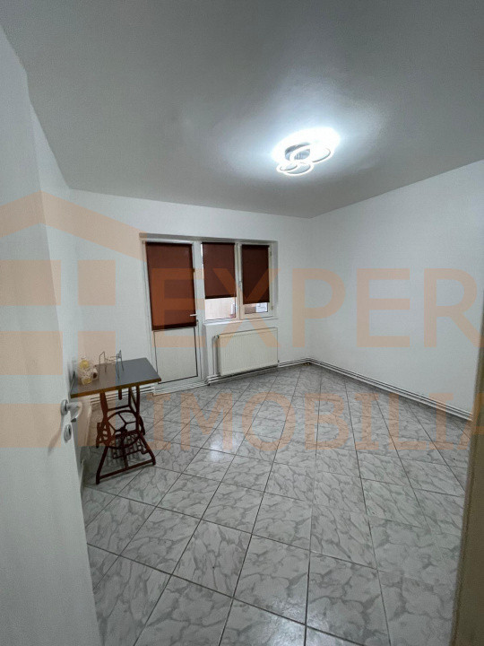 Spatiu comercial situat in zona Gara