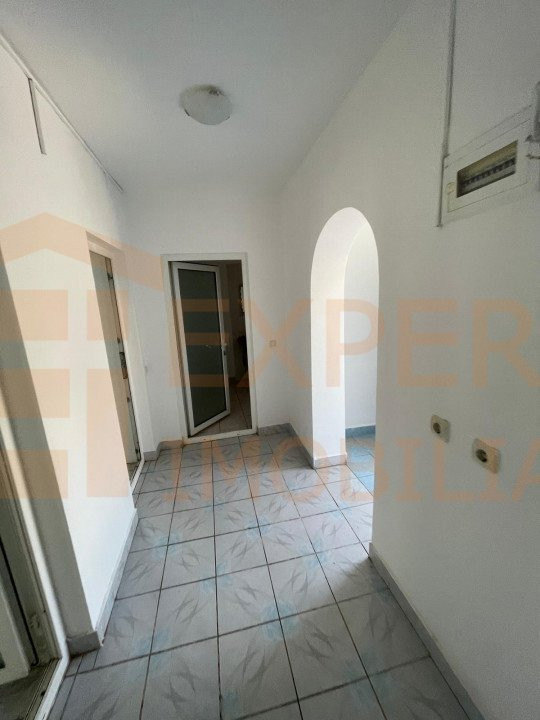 Casa, de inchiriat, termen lung, situata in zona Inel II