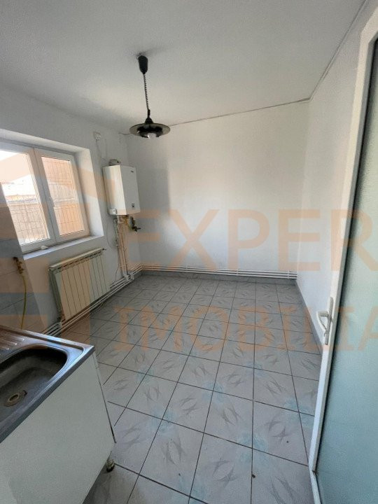 Casa, de inchiriat, termen lung, situata in zona Inel II