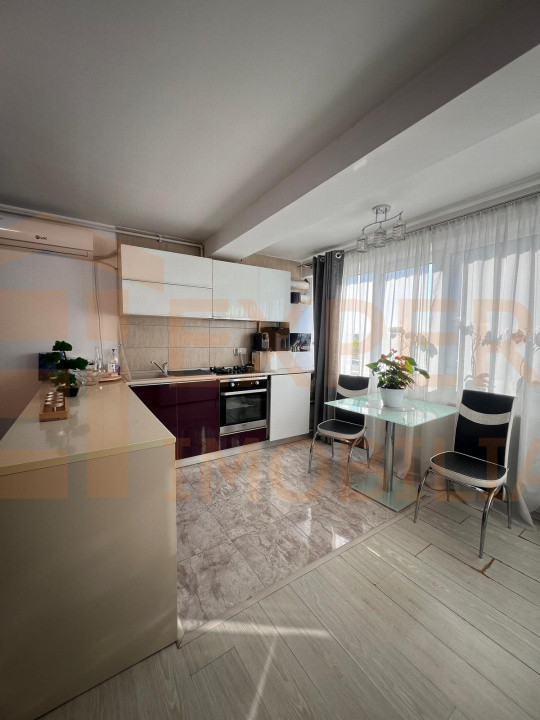 Apartament 3 camere - zona VIVO MALL - Tomis Nord
