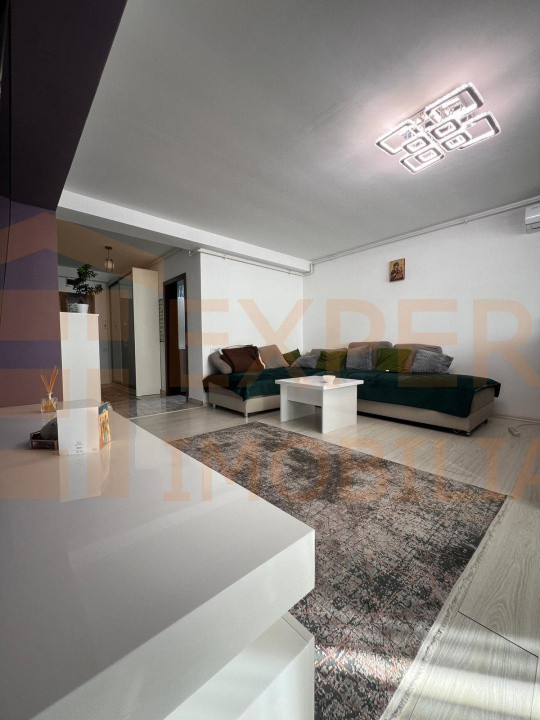 Apartament 3 camere - zona VIVO MALL - Tomis Nord