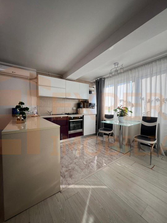 Apartament 3 camere - zona VIVO MALL - Tomis Nord