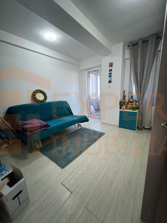 Apartament 3 camere - zona VIVO MALL - Tomis Nord