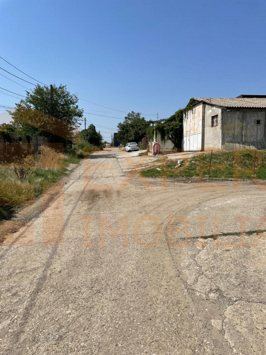 Hală situată în Ovidiu