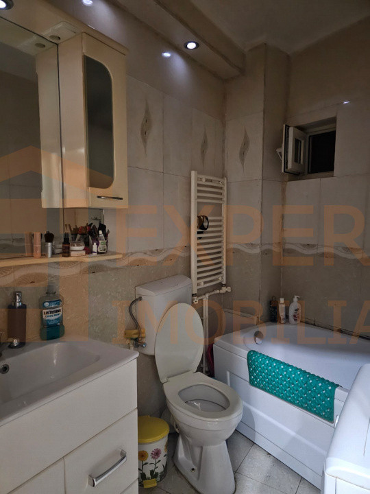 Apartament 2 camere situat in zona Tomis III