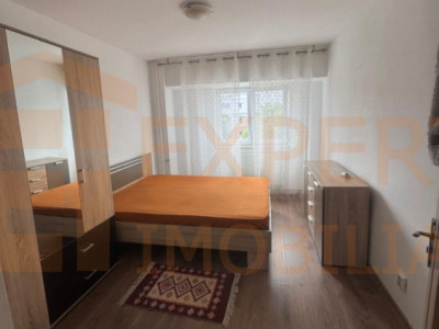 Apartament 2 camere situat in zona Trocadero