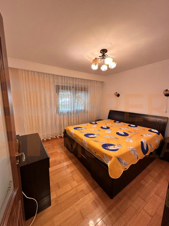 Apartament 3 camere situat in zona FALEZA NORD