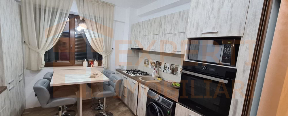 Apartament 3 camere situat in FALEZA NORD-REYNA-BLOC NOU