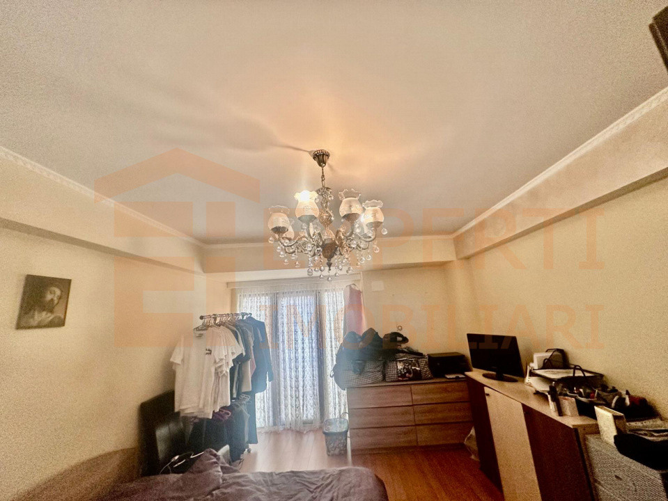 Casă modernă situată în zona Dacia