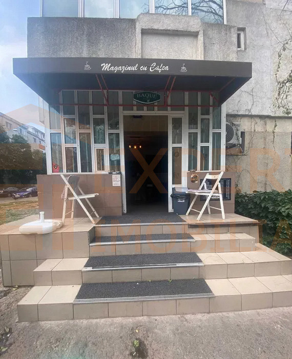 Vand spatiu comercial
