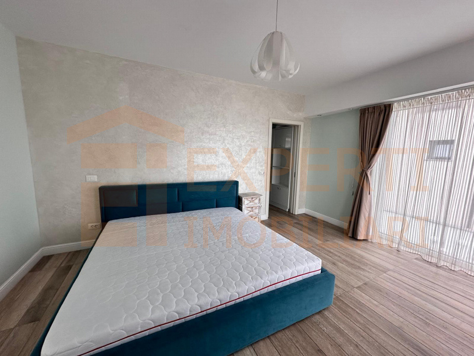 Proprietate deosebită, situată în zona Palazu Mare