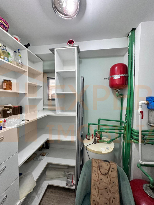 Proprietate deosebită, situată în zona Palazu Mare