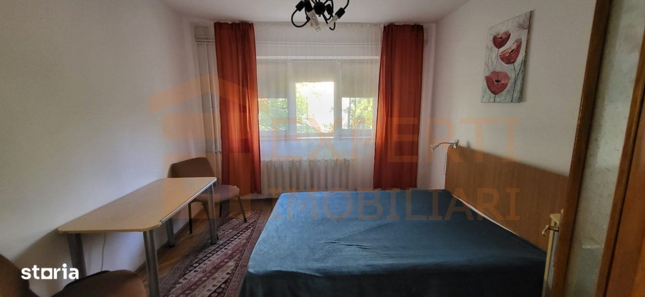 Apartament, termen lung, 4 camere zona City Park Mall