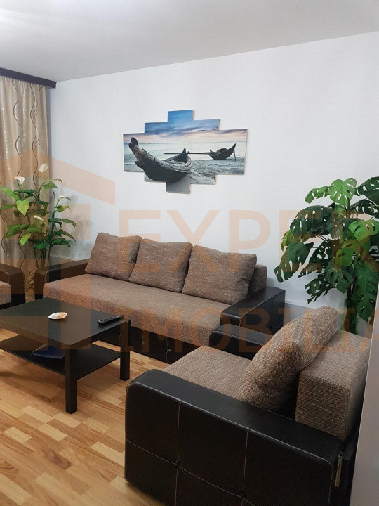Apartament 3 camere - ultracentral - zona Eforie Nord