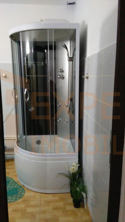 Apartament 3 camere - ultracentral - zona Eforie Nord