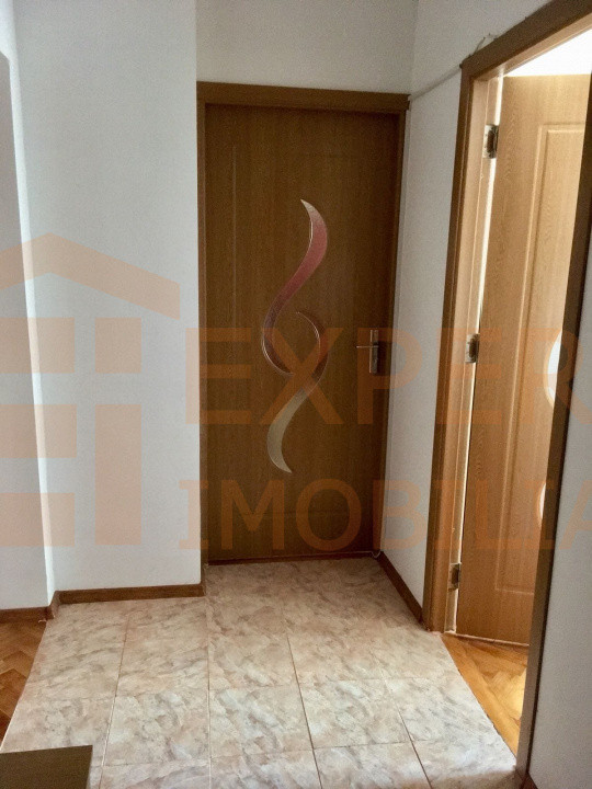 Apartament 3 camere zona Eforie Nord