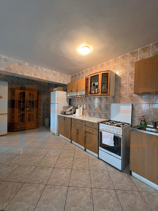 Apartament 4 camere zona Faleza Nord