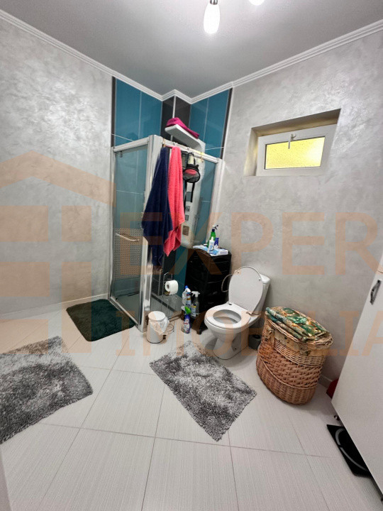 Casă primitoare zona  Mamaia Sat