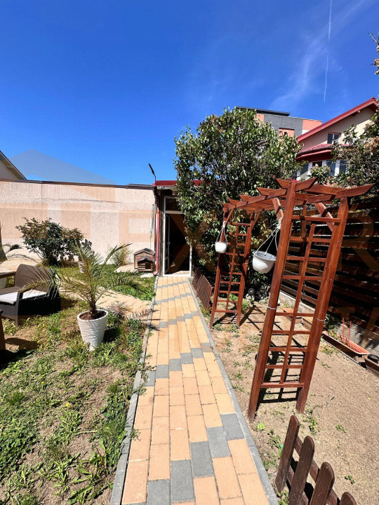 Casă primitoare zona  Mamaia Sat