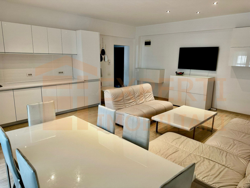 Apartament 3 camere situat in zona COICIU