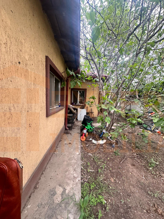 Casă situată în zona Coiciu