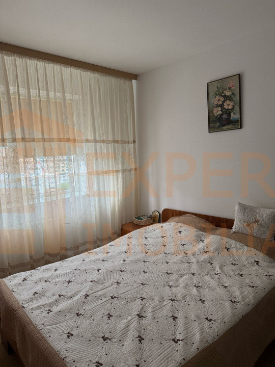 Apartament 3 camere situat in zona Tomis Nord - Rovere