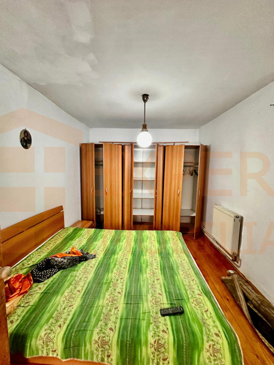 Casa situata in zona Delfinariu