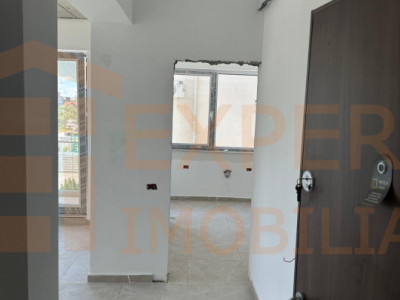 Garsonieră zona Mamaia Sat
