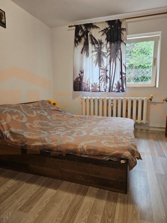 Apartament 3 camere zona Cireșica – ideal locuință sau cabinet
