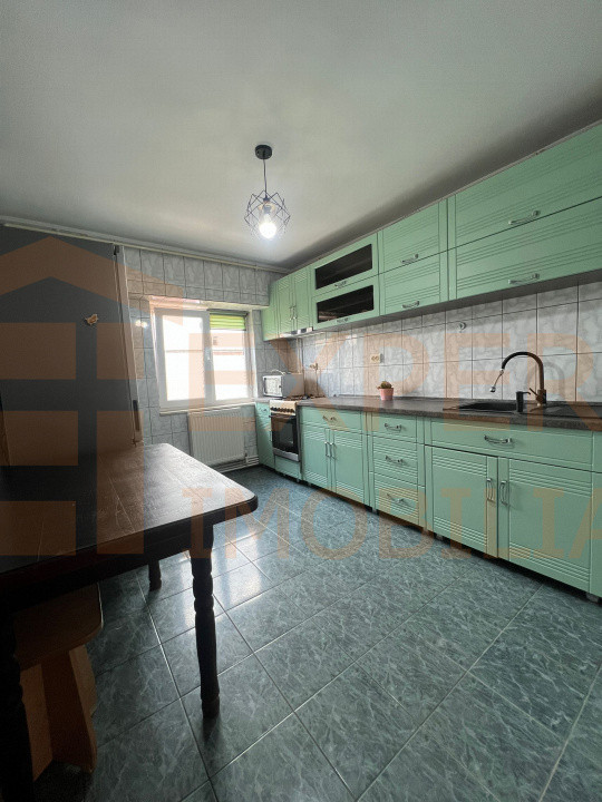 Apartament 3 camere zona Trocadero
