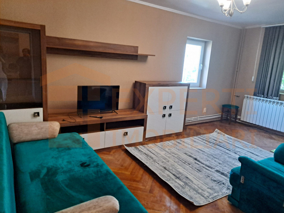 Apartament 3 camere zona Victoria