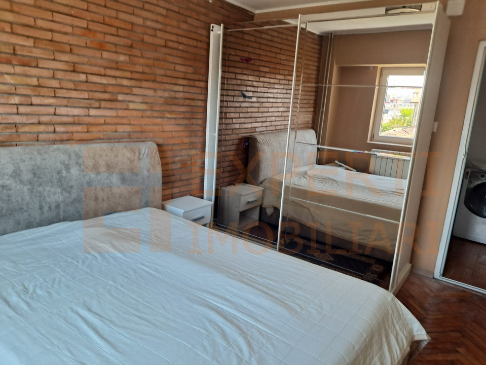 Apartament 3 camere zona Victoria
