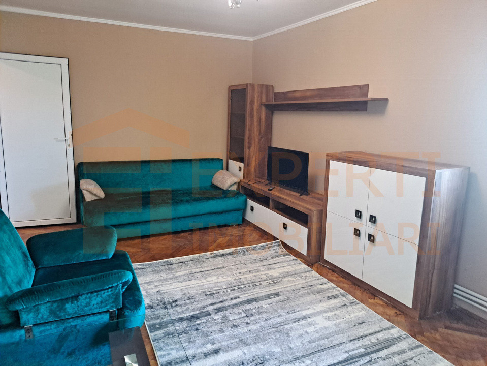 Apartament 3 camere zona Victoria