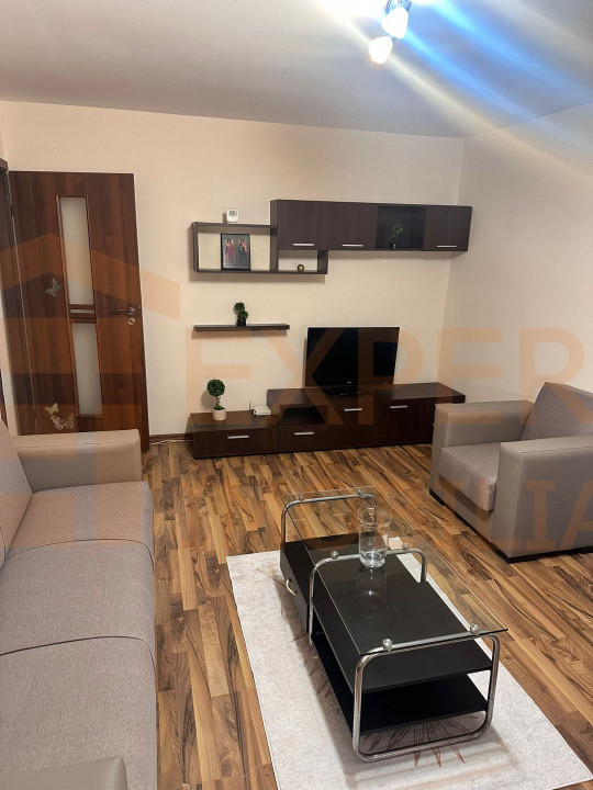 Apartament 2 camere situat in Dacia
