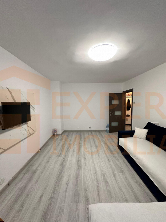 Apartament 2 camere - zona FAR