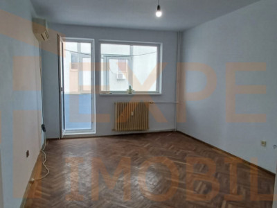 Apartament 2 camere zona Salvare