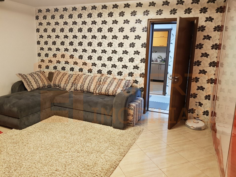 Casa 3 camere din KM 5