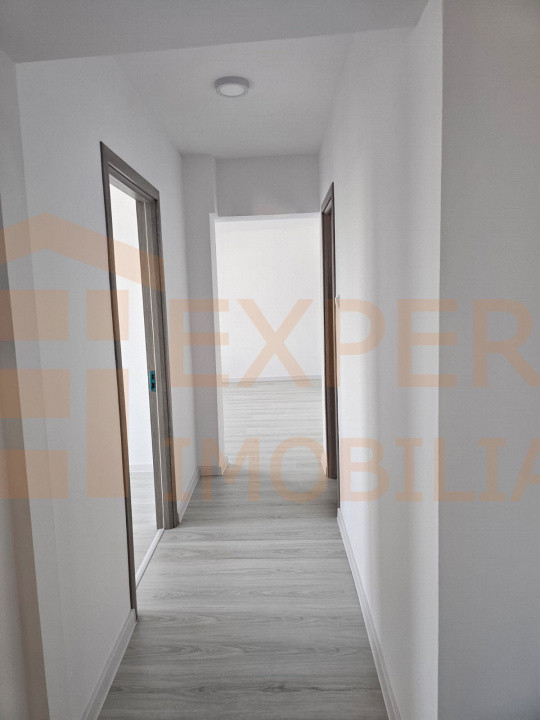 Apartament 3 camere zona KM 4-5
