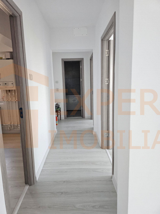 Apartament 3 camere zona KM 4-5