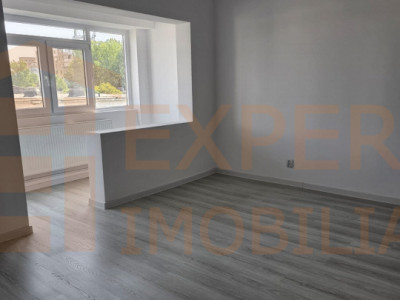 Apartament 3 camere zona KM 4-5