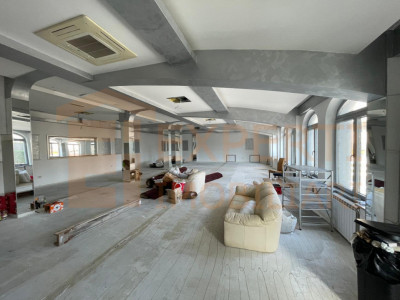 Spatiu comercial situat in zona Tomis Nord