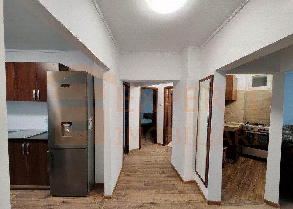 Apartament 3 camere zona Capitol