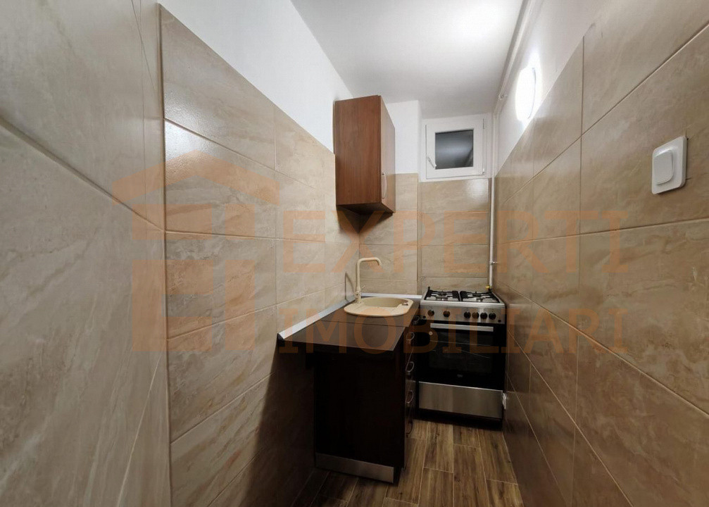 Apartament 3 camere zona Capitol