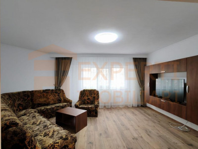 Apartament 3 camere zona Capitol