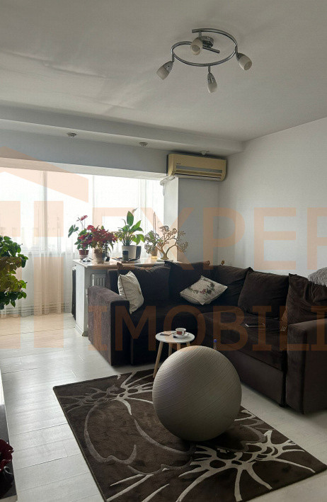Apartament 3 camere zona Dacia
