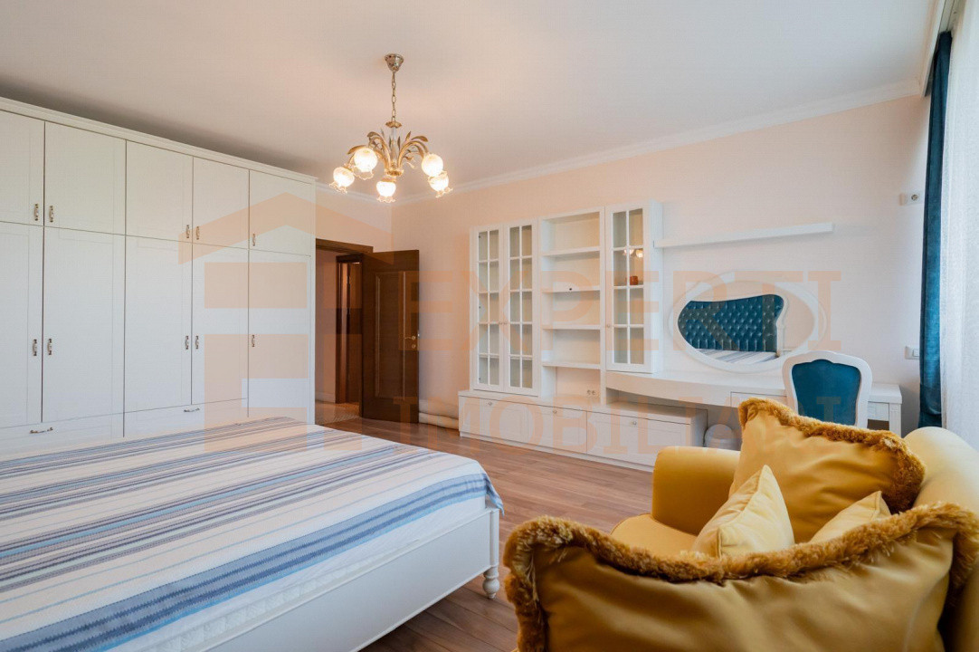 Penthouse unicat la malul lacului – lux, spațiu, priveliște de vis