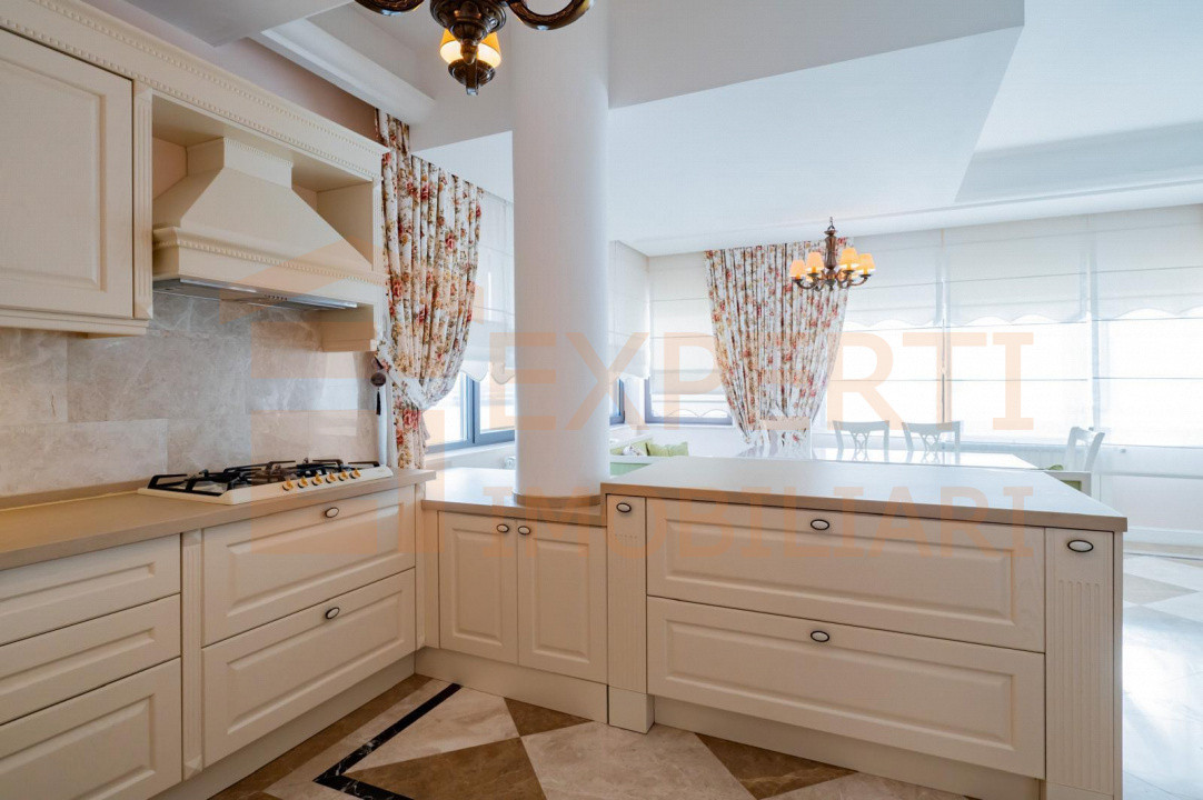 Penthouse unicat la malul lacului – lux, spațiu, priveliște de vis