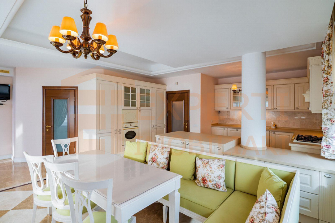 Penthouse unicat la malul lacului – lux, spațiu, priveliște de vis