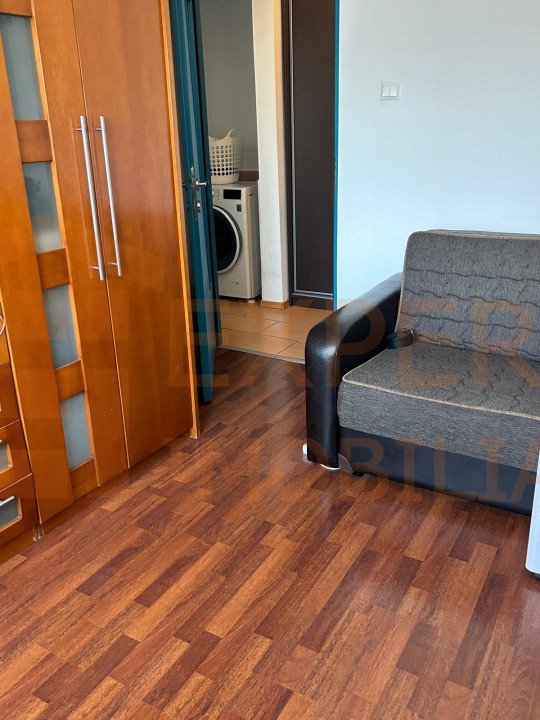 Apartament 3 camere Poarta 6